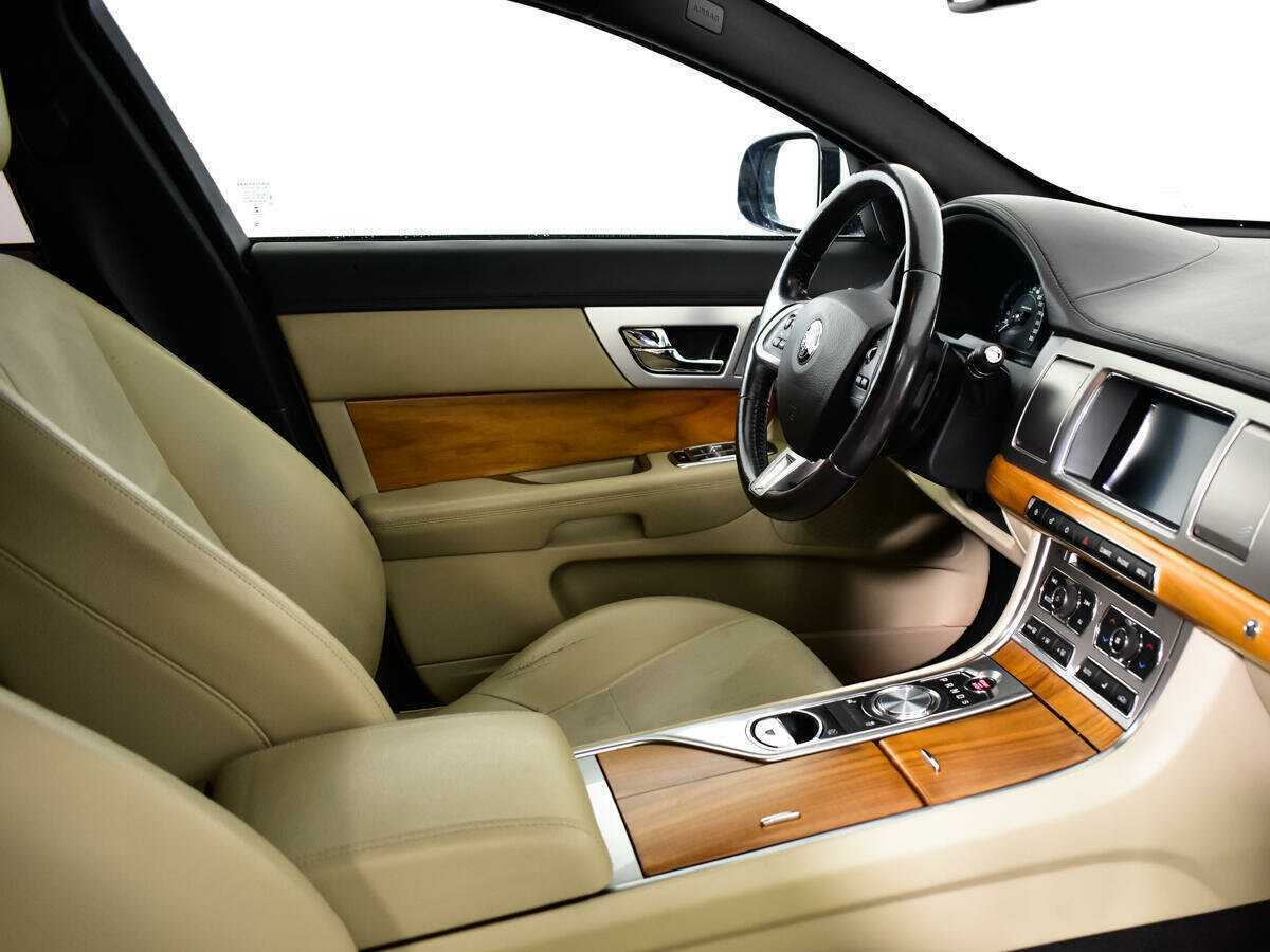 Jaguar XF, 2014 Фото №9