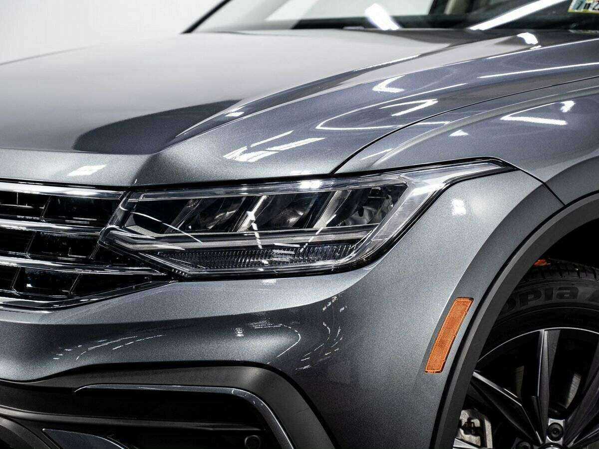 Volkswagen Tiguan, 2022 Фото №16