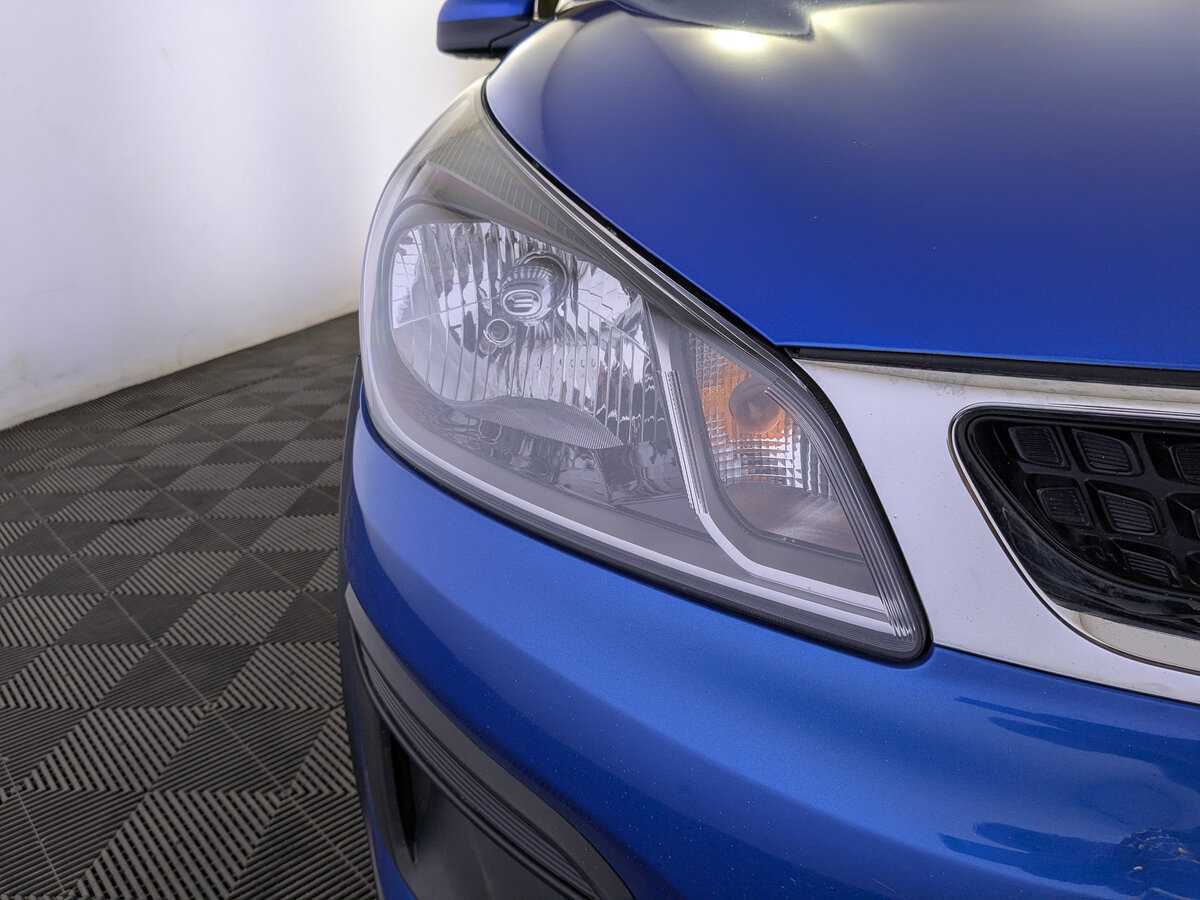 Kia Rio X-Line, 2020 Фото №11