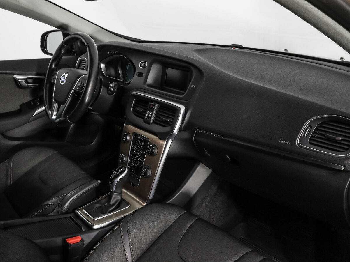 Volvo V40 Cross Country, 2014 Фото №11