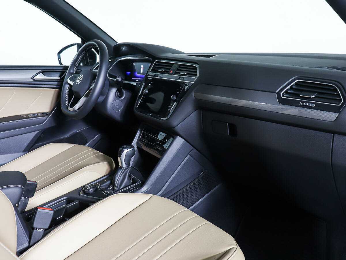 Volkswagen Tiguan, 2022 Фото №8