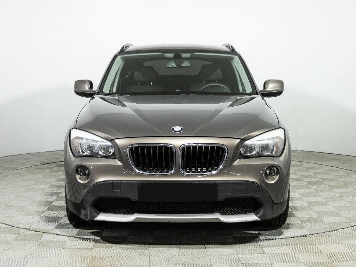 BMW X1 18i I (E84), 2011 Фото №2