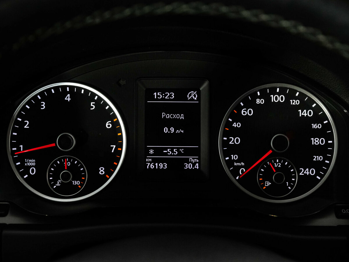 Volkswagen Tiguan I Рестайлинг, 2014 Фото №20