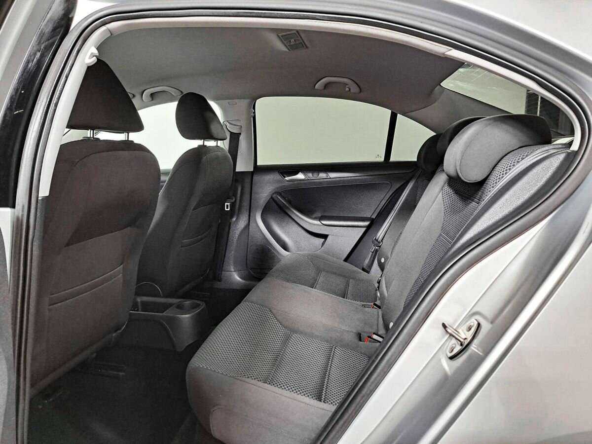 Volkswagen Jetta, 2014 Фото №8