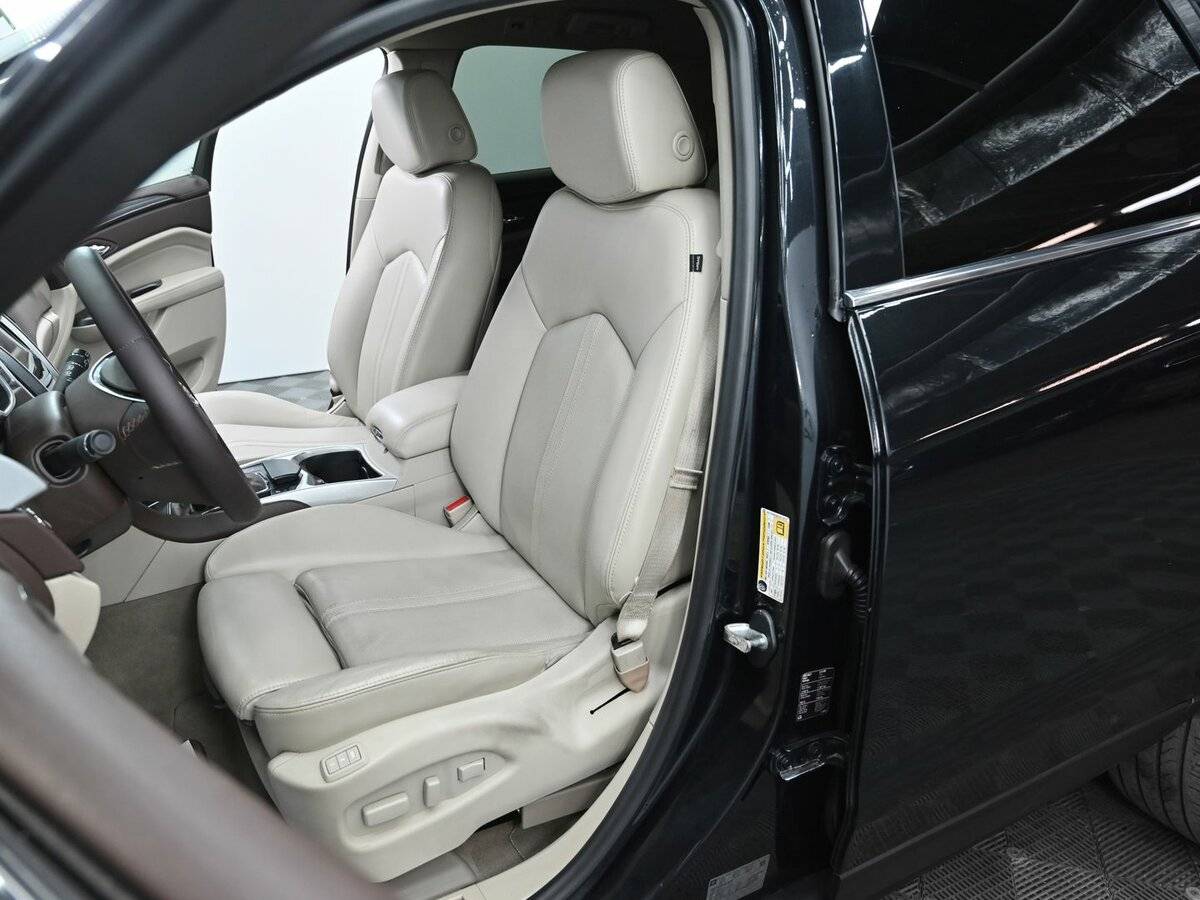 Cadillac SRX, 2013 Фото №6