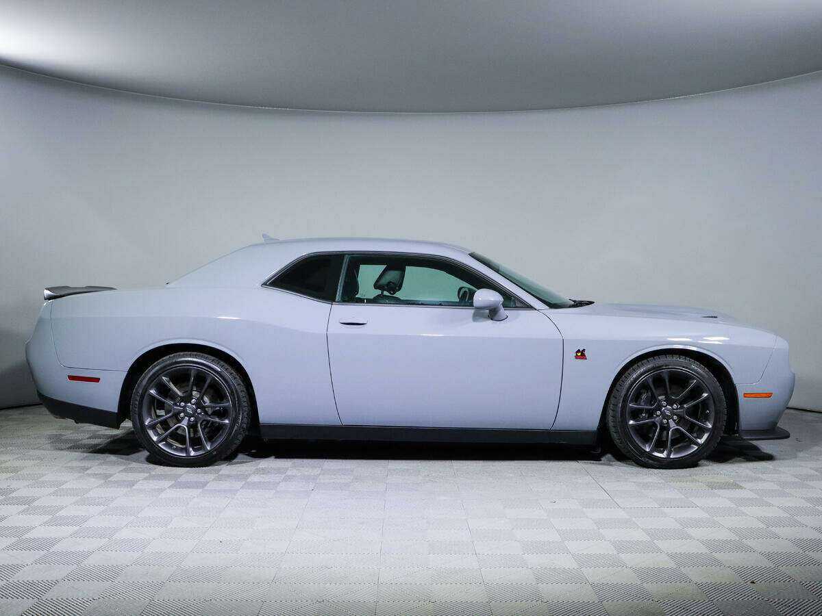Dodge Challenger R__T, 2021 Фото №4