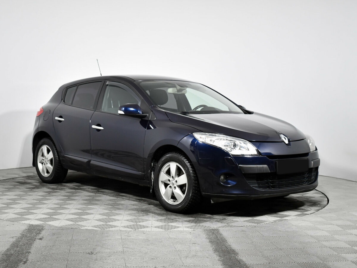 Renault Megane III, 2010 Фото №3
