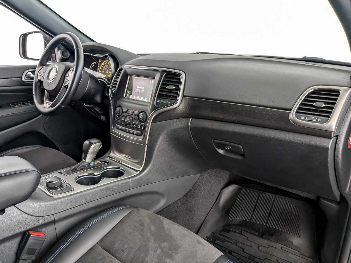 Jeep Grand Cherokee, 2018 Фото №10