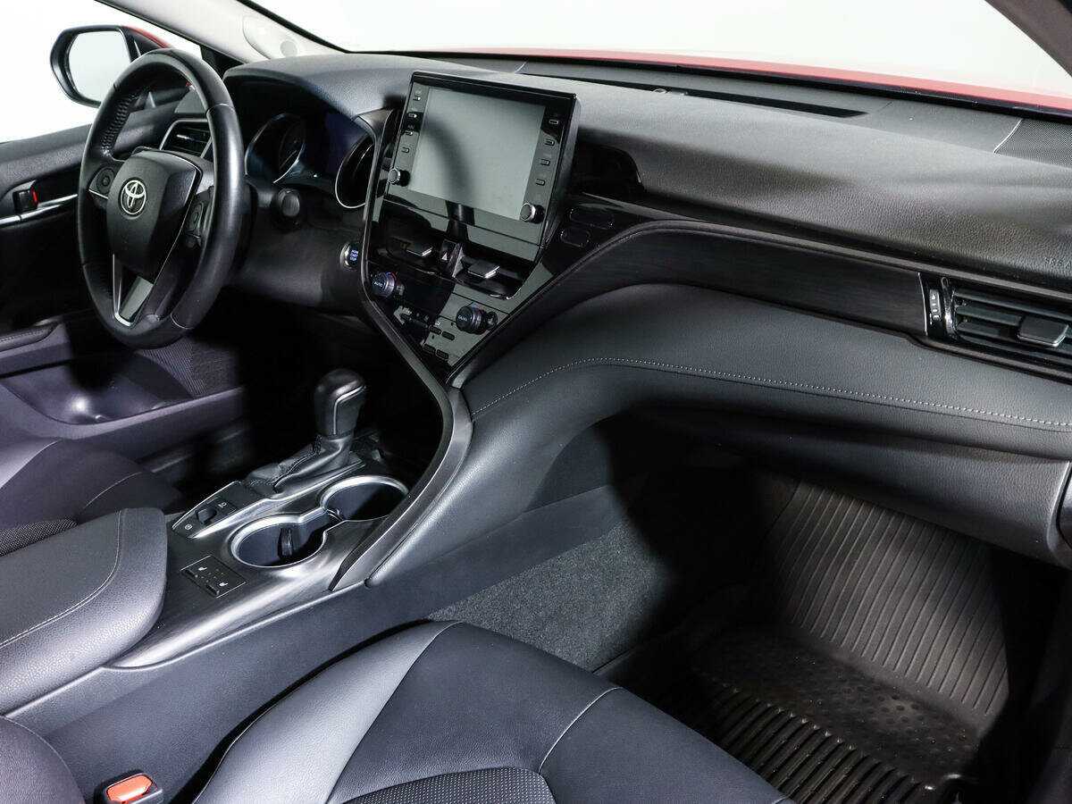 Toyota Camry, 2021 Фото №8