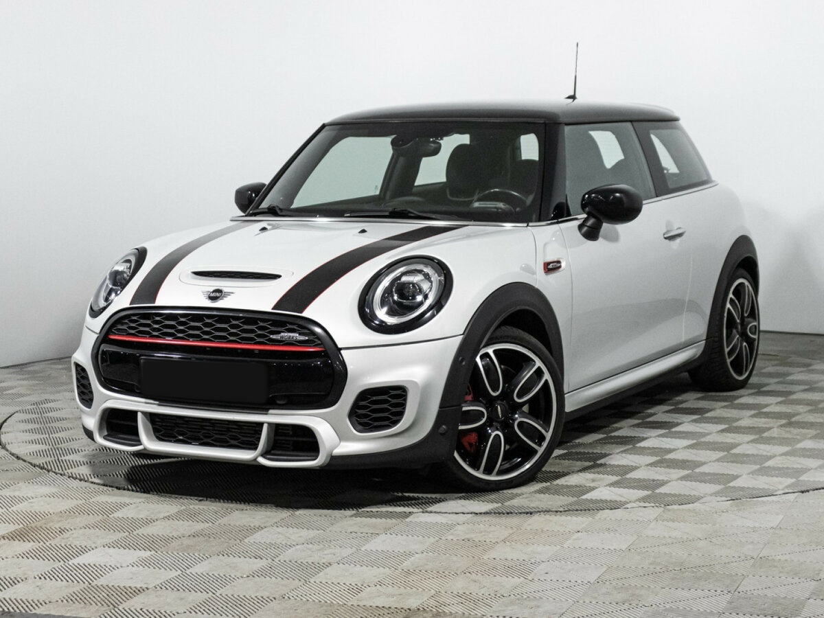 Mini Hatch JCW III (F55/F56) Рестайлинг, 2020 Фото №1