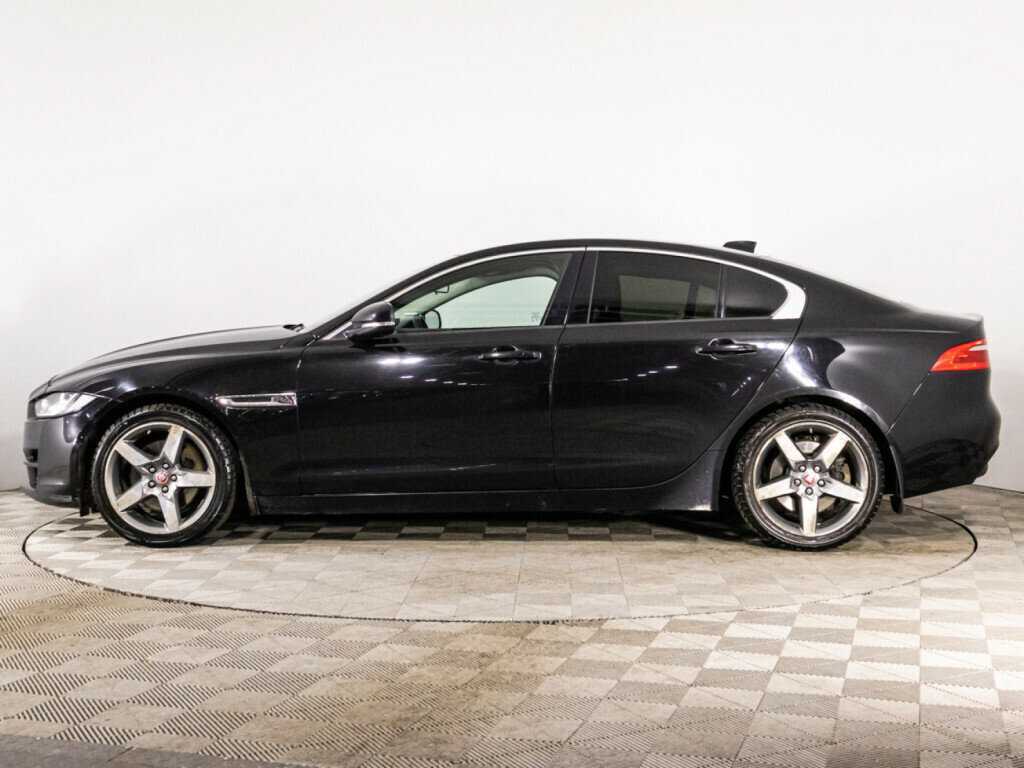Jaguar XE, 2017 Фото №8