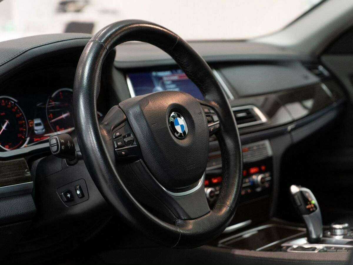 BMW 7 серии 740d xDrive, 2013 Фото №5