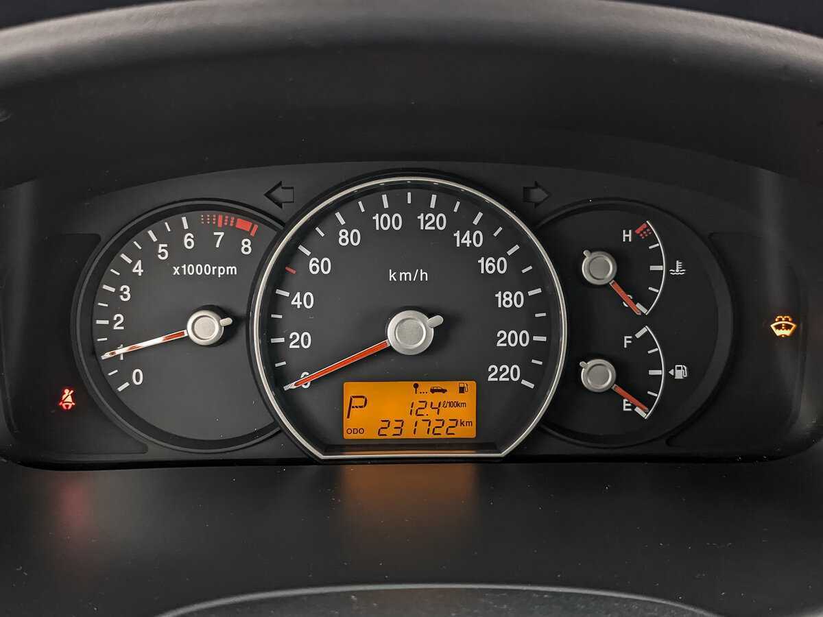 Kia Carens, 2011 Фото №12