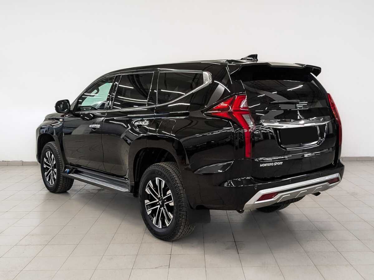 Mitsubishi Montero Sport, 2021 Фото №7