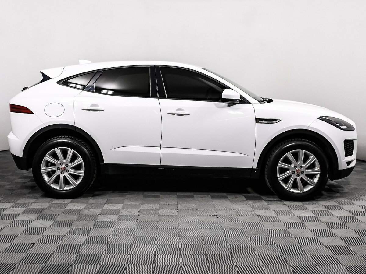 Jaguar E-Pace, 2018 Фото №4
