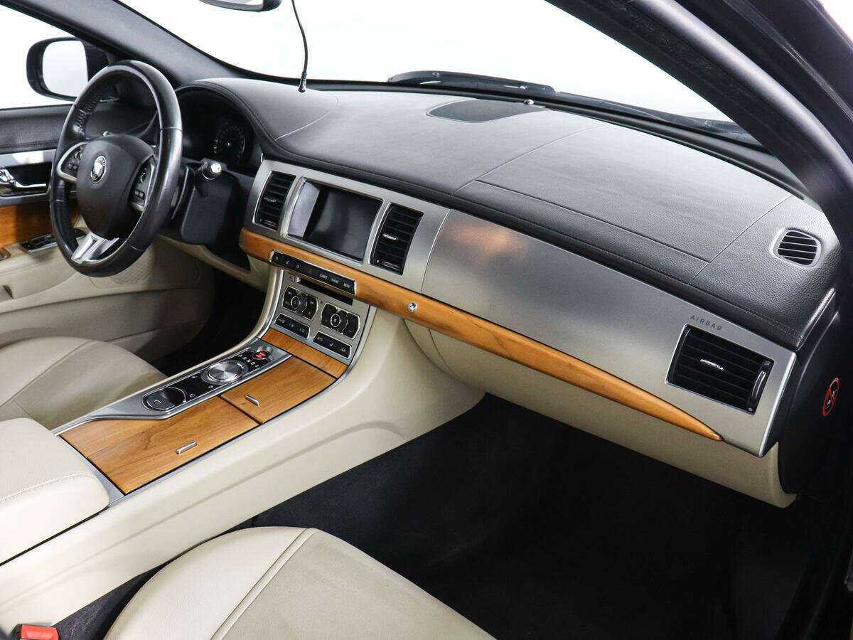Jaguar XF, 2014 Фото №10