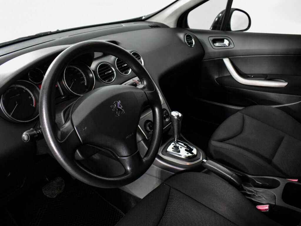 Peugeot 308, 2011 Фото №9