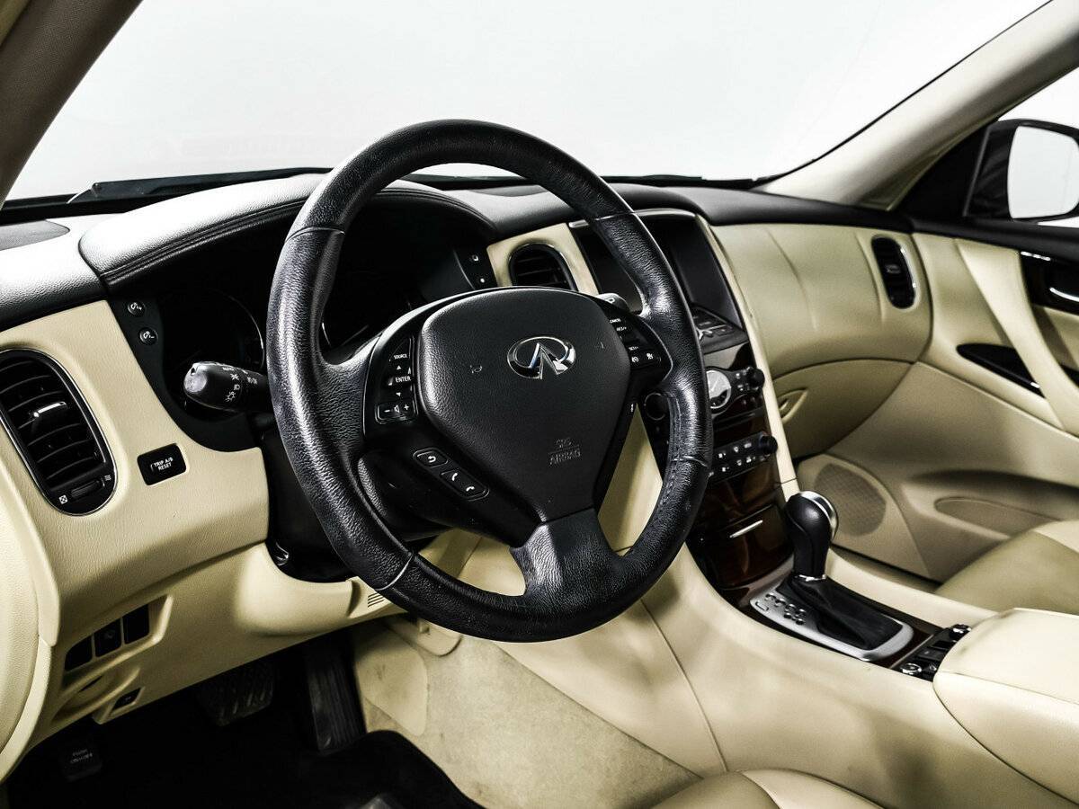 Infiniti QX50, 2015 Фото №13