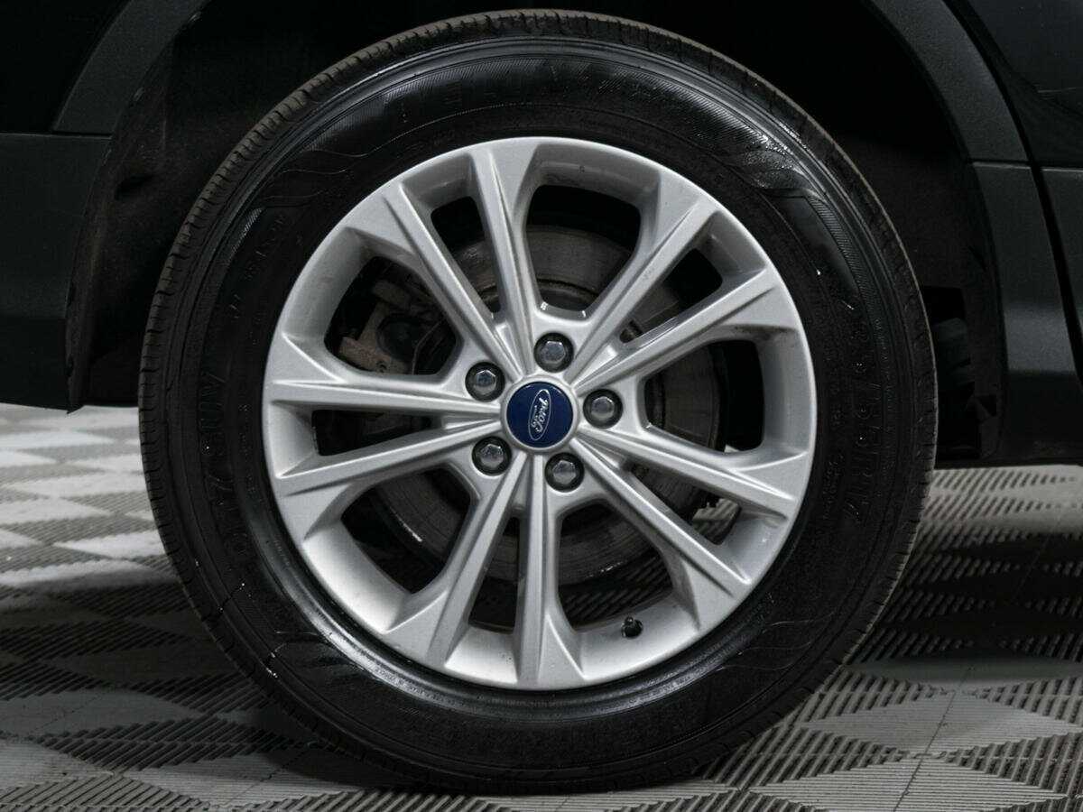 Ford Kuga, 2017 Фото №17