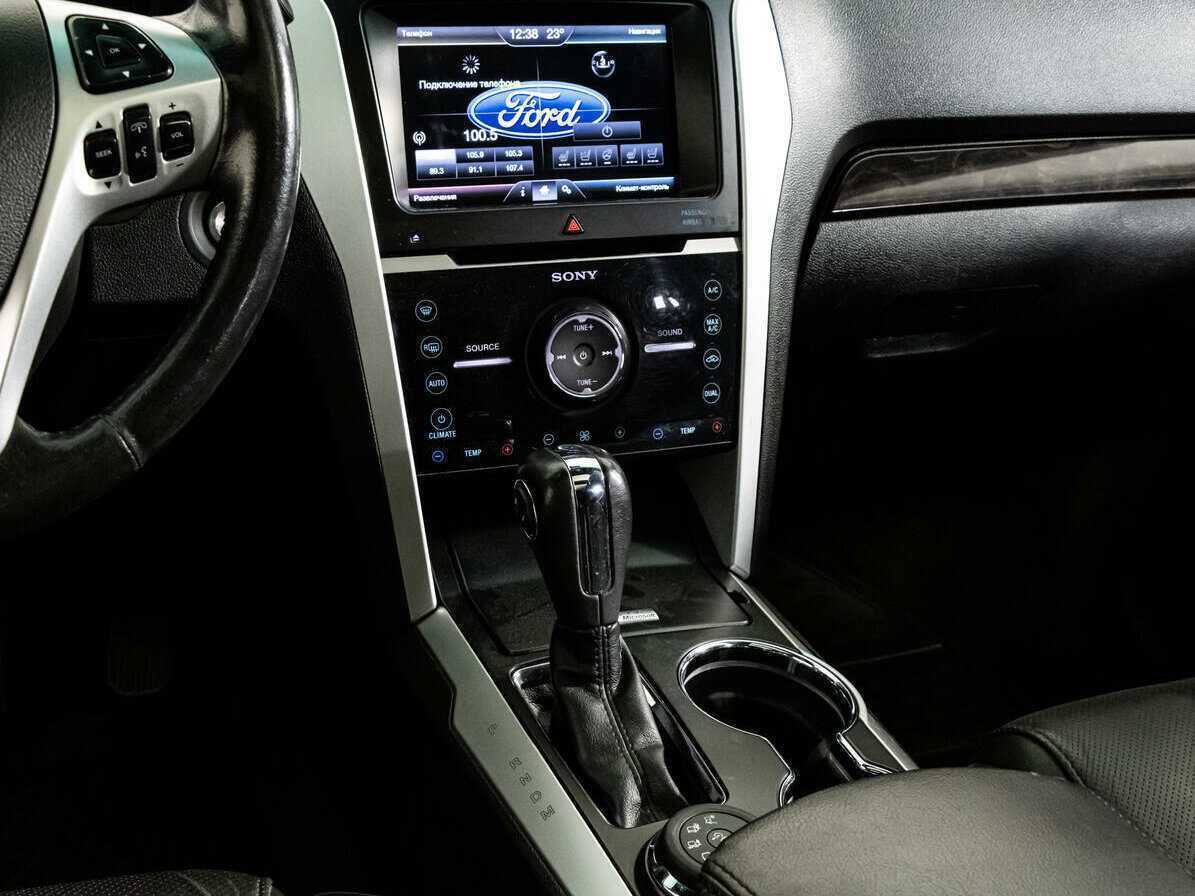 Ford Explorer, 2014 Фото №14