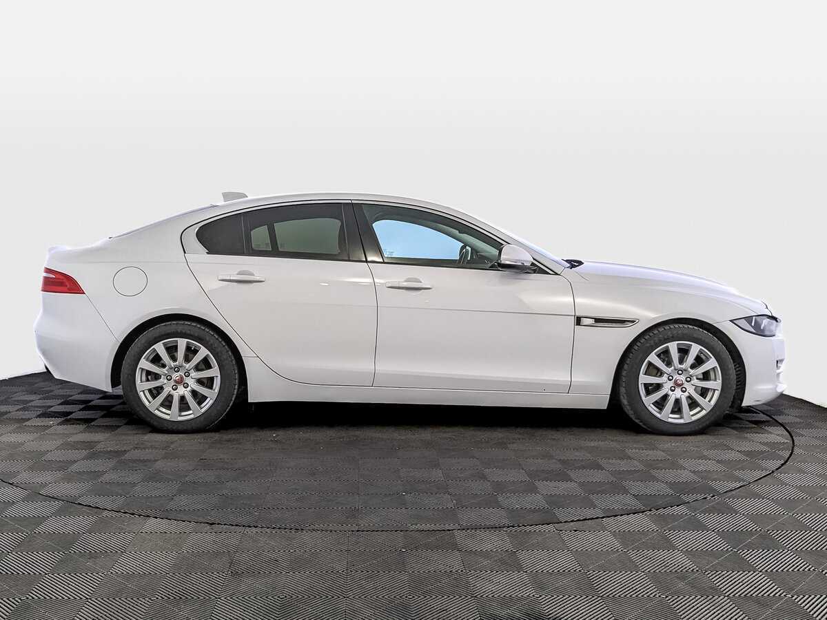 Jaguar XE, 2017 Фото №4