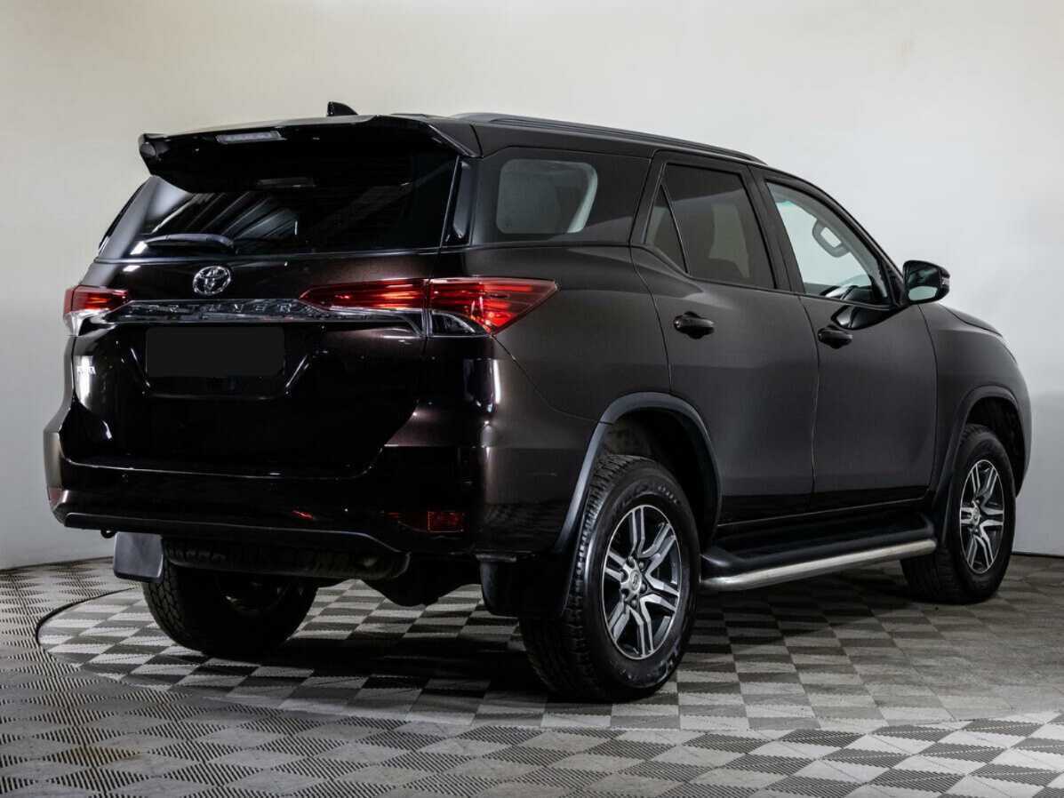 Toyota Fortuner, 2018 Фото №4