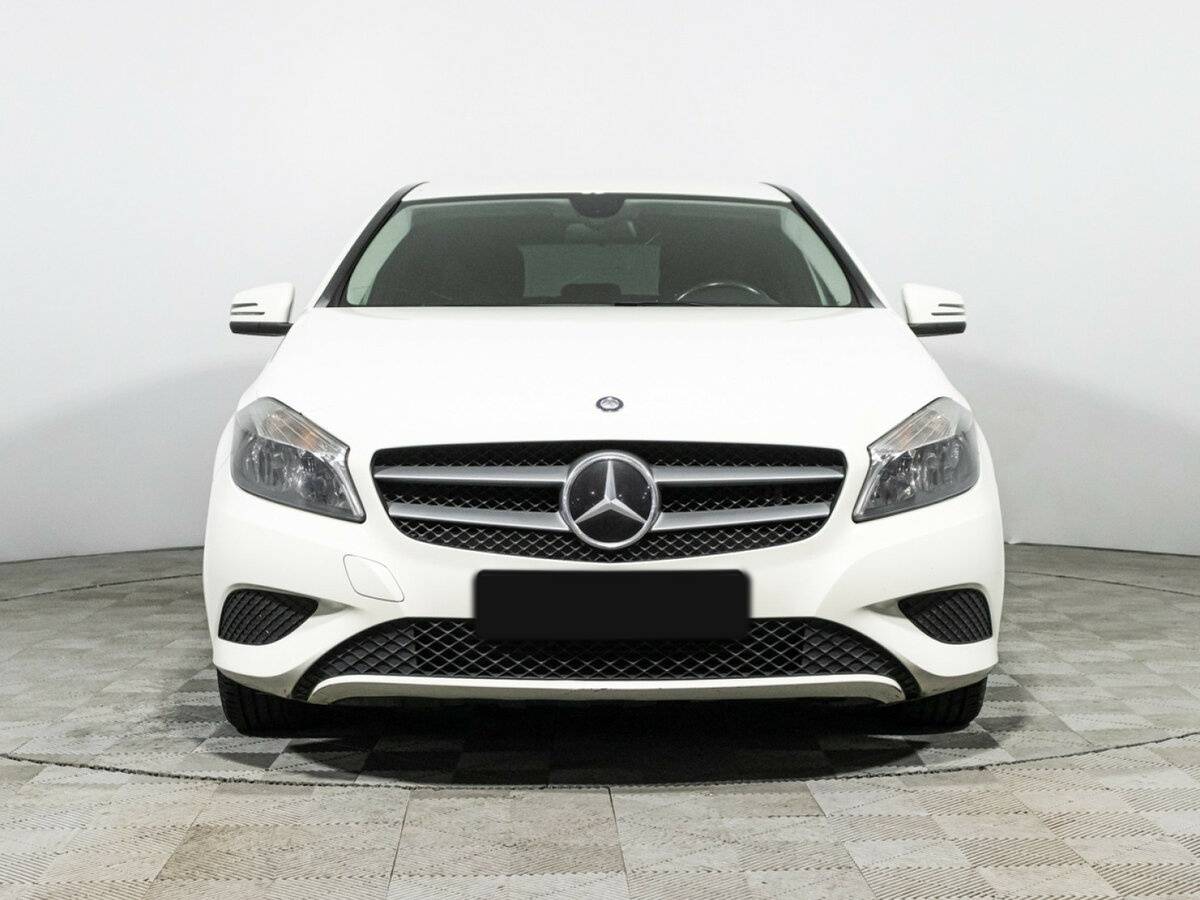 Mercedes-Benz A-Класс 180 III (W176), 2013 Фото №2
