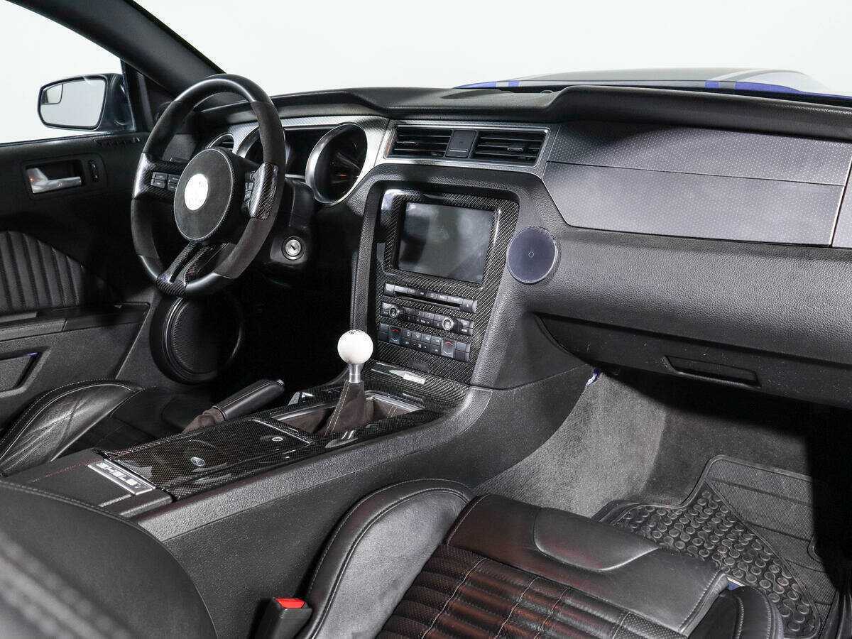 Ford Mustang Shelby GT500, 2011 Фото №8