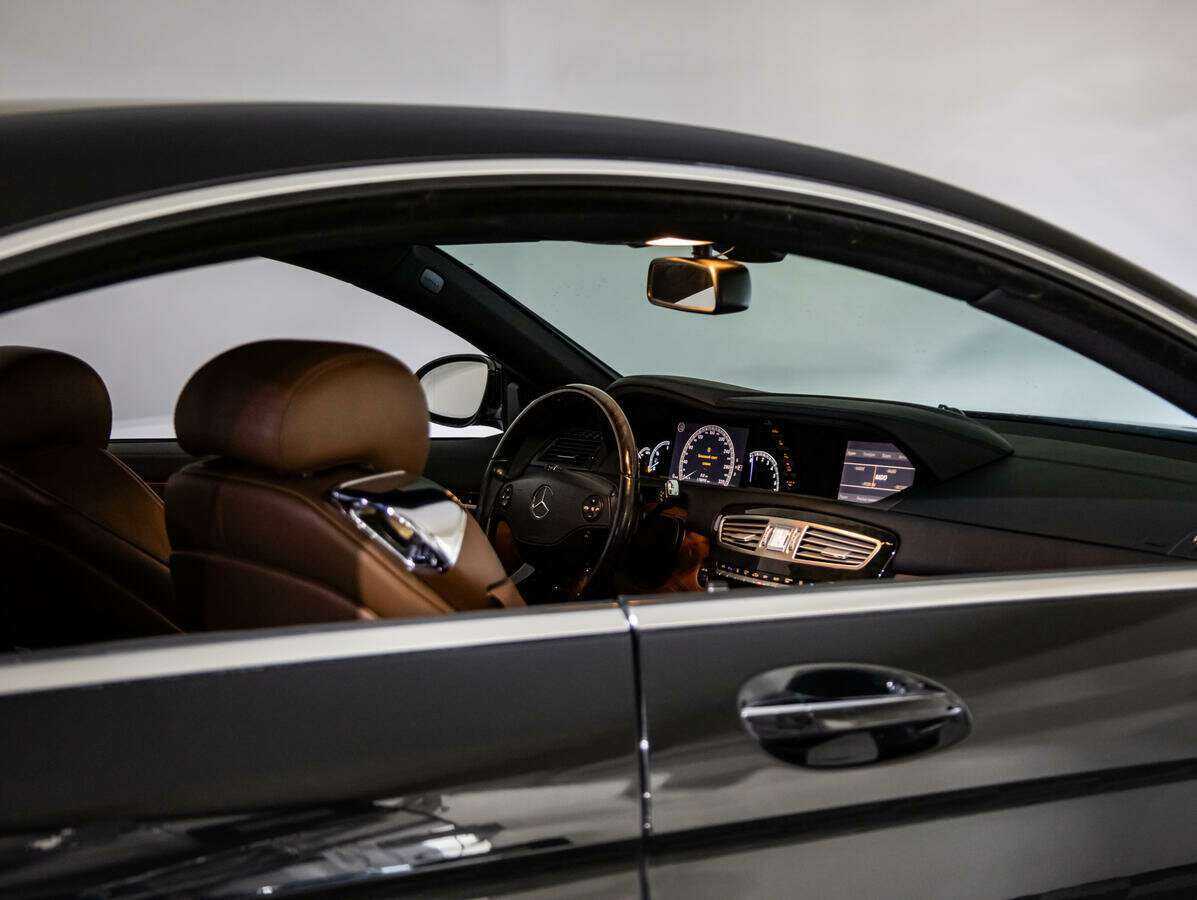 Mercedes-Benz CL-Класс 500, 2008 Фото №21