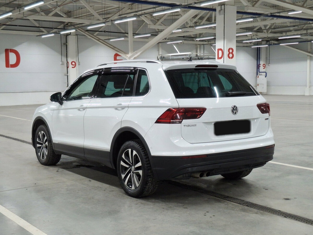 Volkswagen Tiguan II, 2020 Фото №7