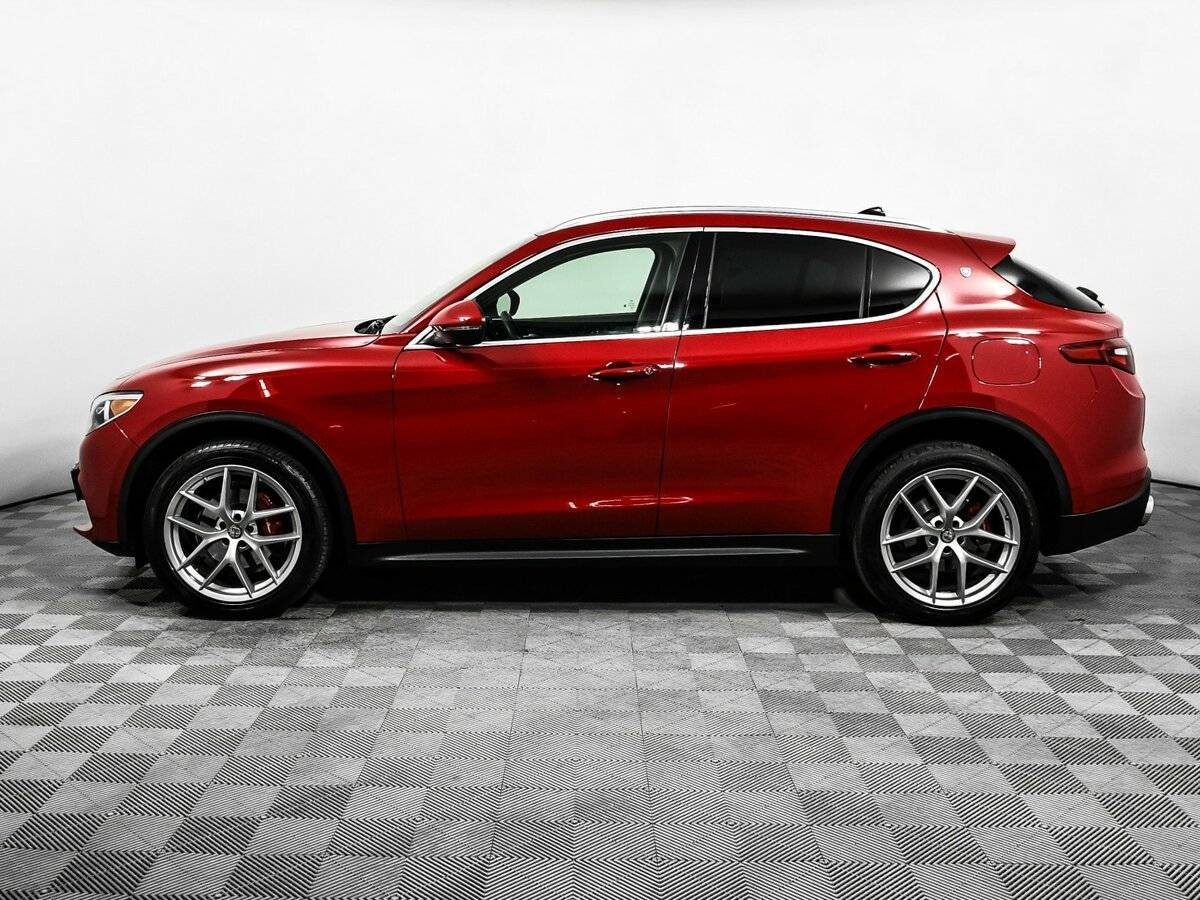 Alfa Romeo Stelvio, 2017 Фото №8