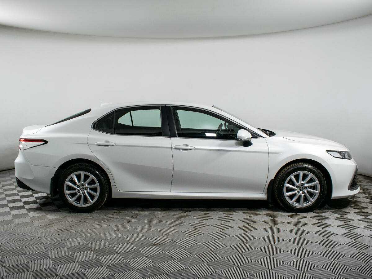 Toyota Camry, 2021 Фото №3