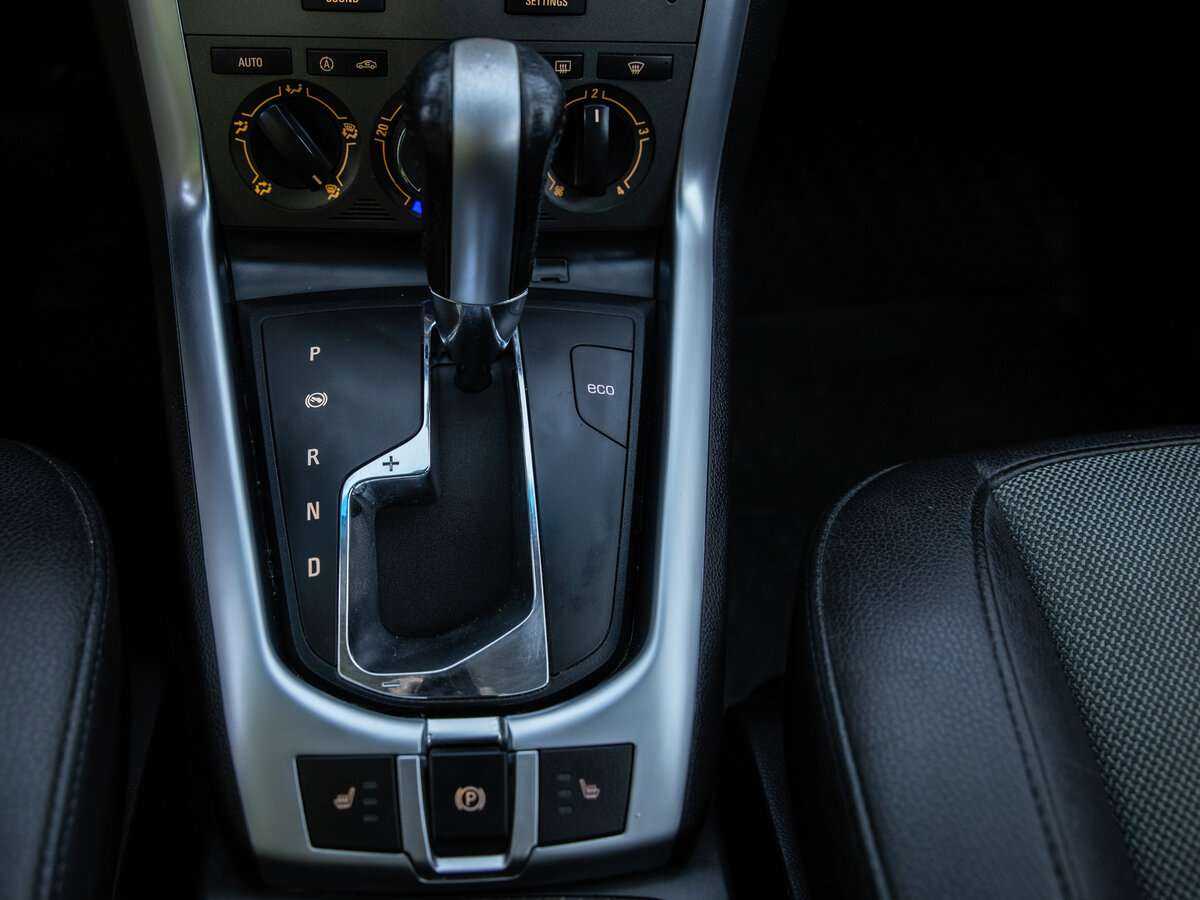 Opel Antara, 2012 Фото №12