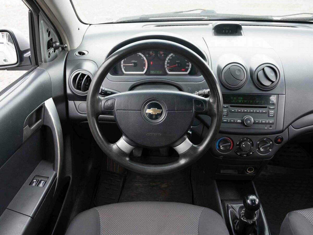 Chevrolet Aveo, 2010 Фото №14