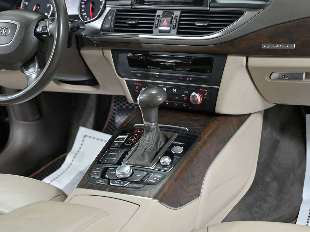 Audi A7, 2011 Фото №14