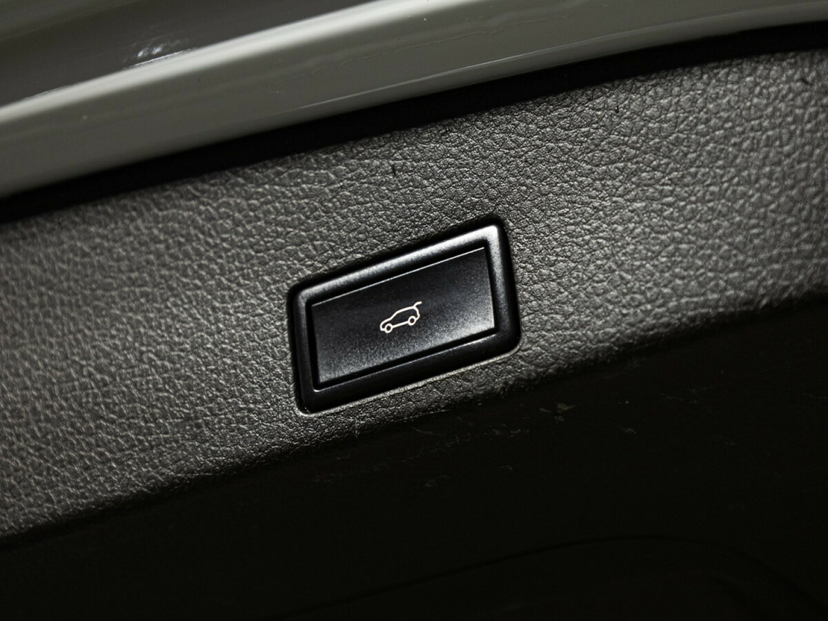 Volkswagen Touareg II, 2013 Фото №22