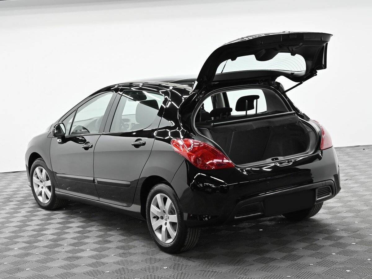 Peugeot 308, 2011 Фото №5