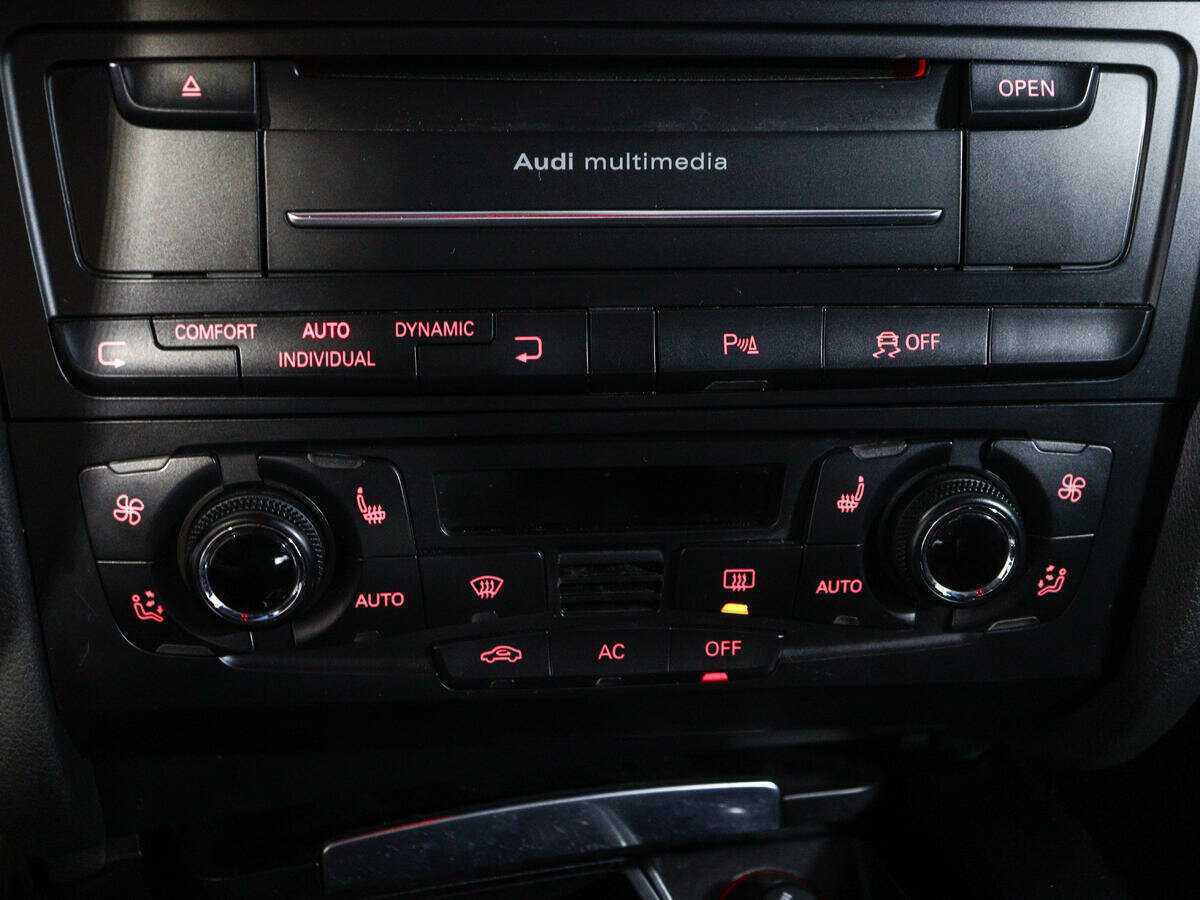 Audi RS 5, 2011 Фото №20