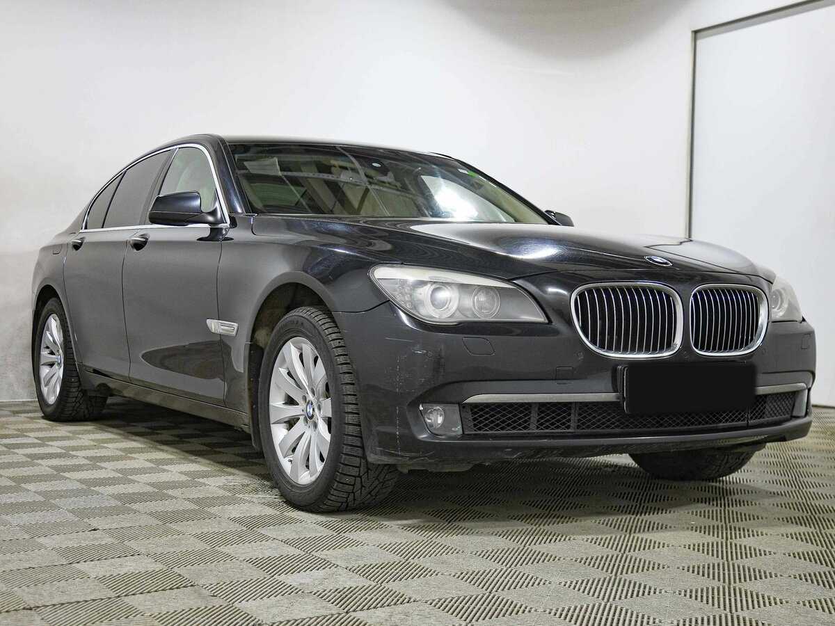 BMW 7 серии 730i, 2011 Фото №3
