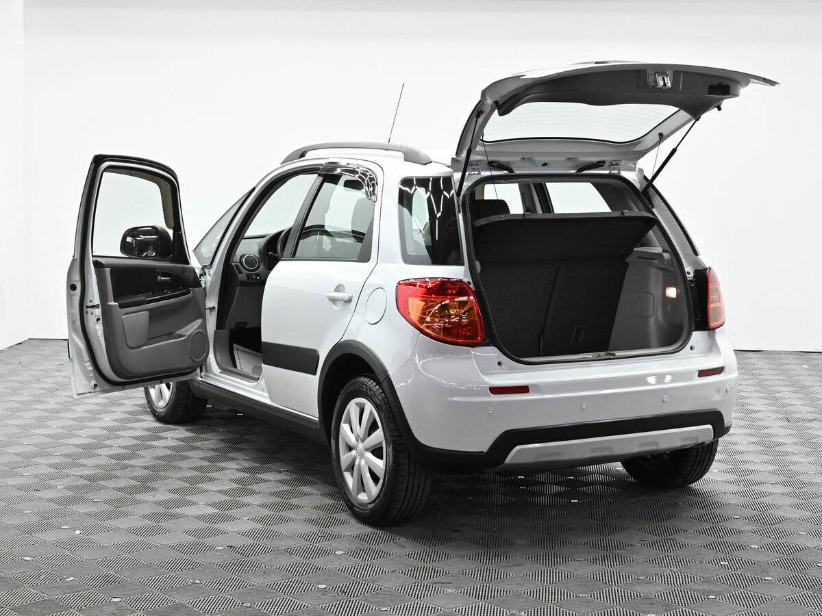Suzuki SX4, 2013 Фото №5