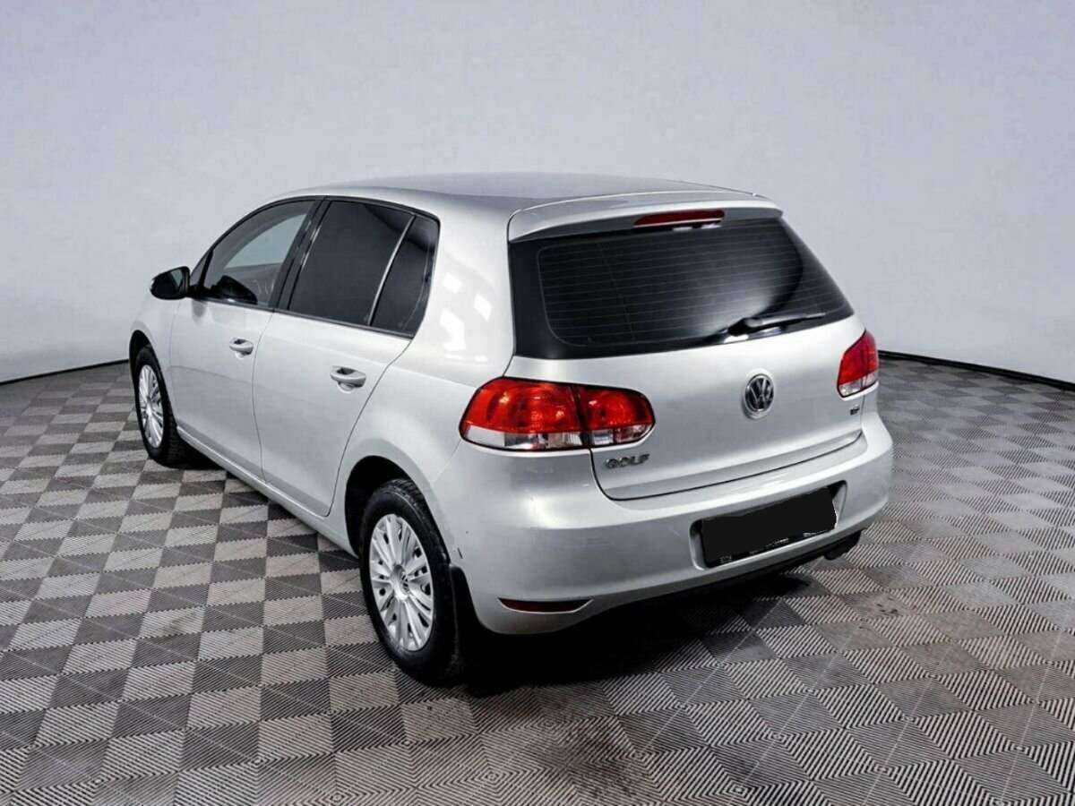 Volkswagen Golf, 2010 Фото №7
