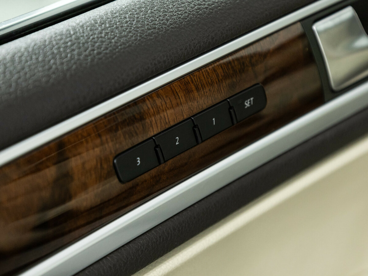Volkswagen Touareg II, 2013 Фото №14