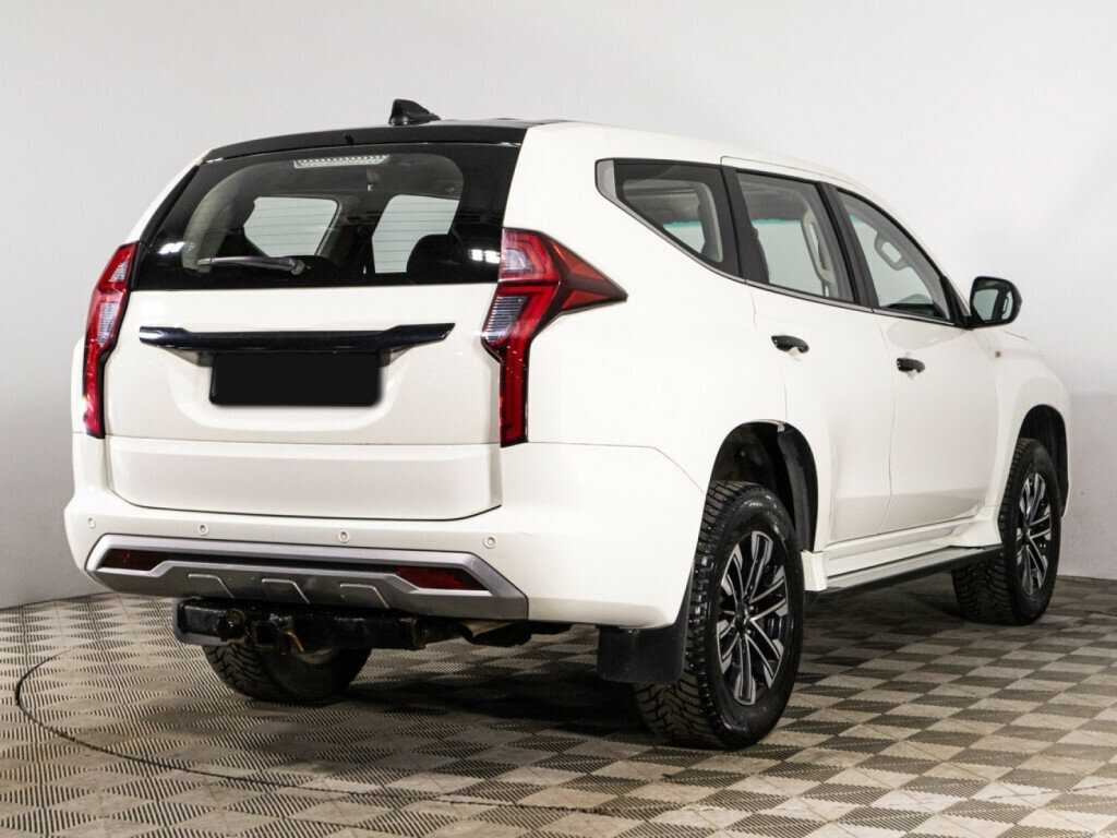 Mitsubishi Montero Sport, 2022 Фото №4