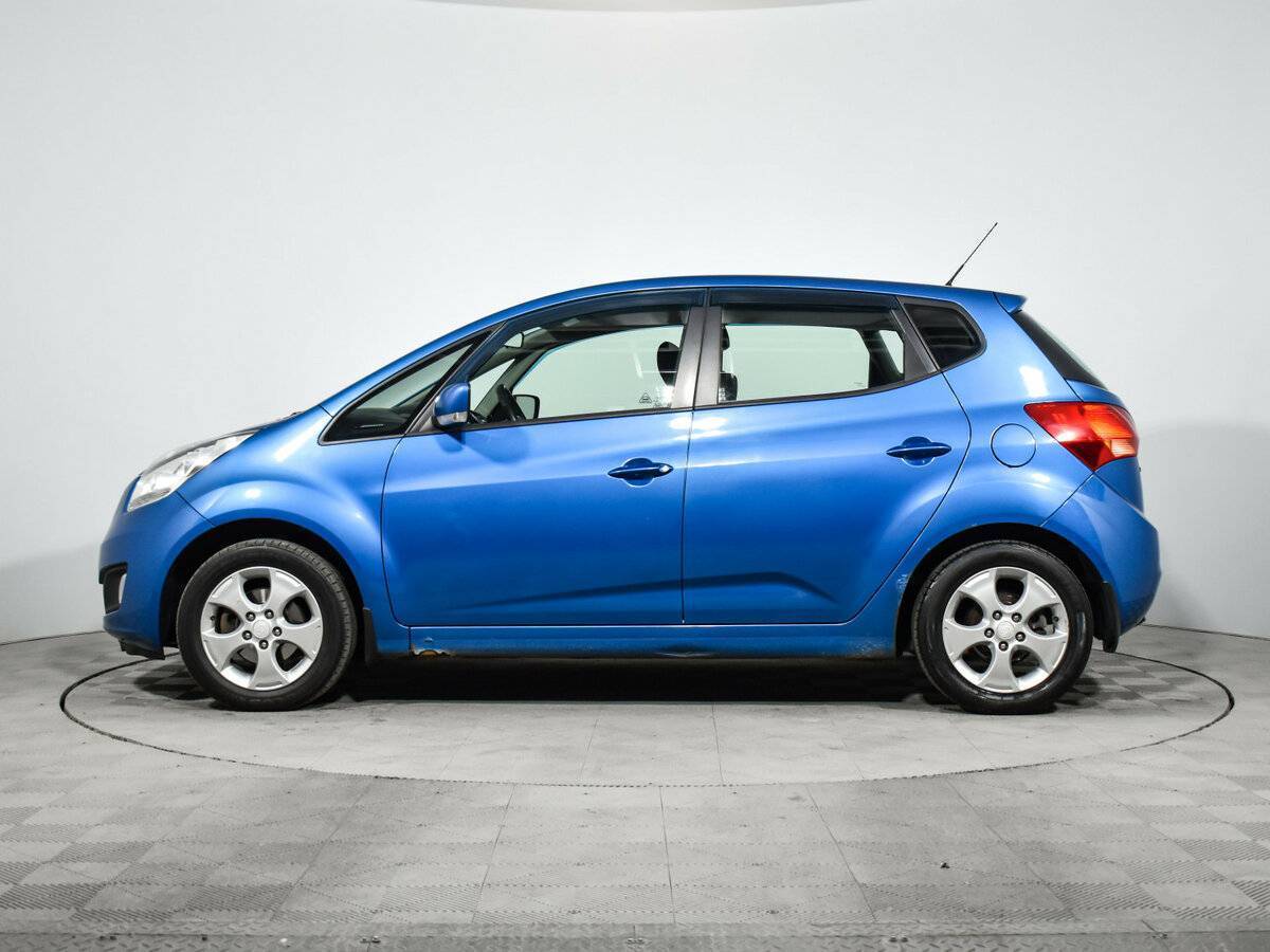 Kia Venga, 2011 Фото №8