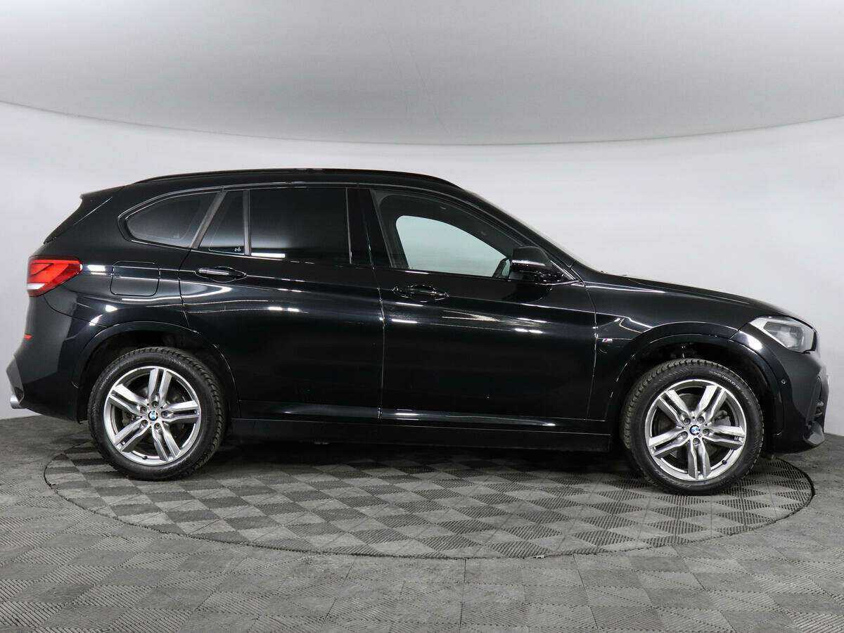 BMW X1 20i xDrive, 2019 Фото №5
