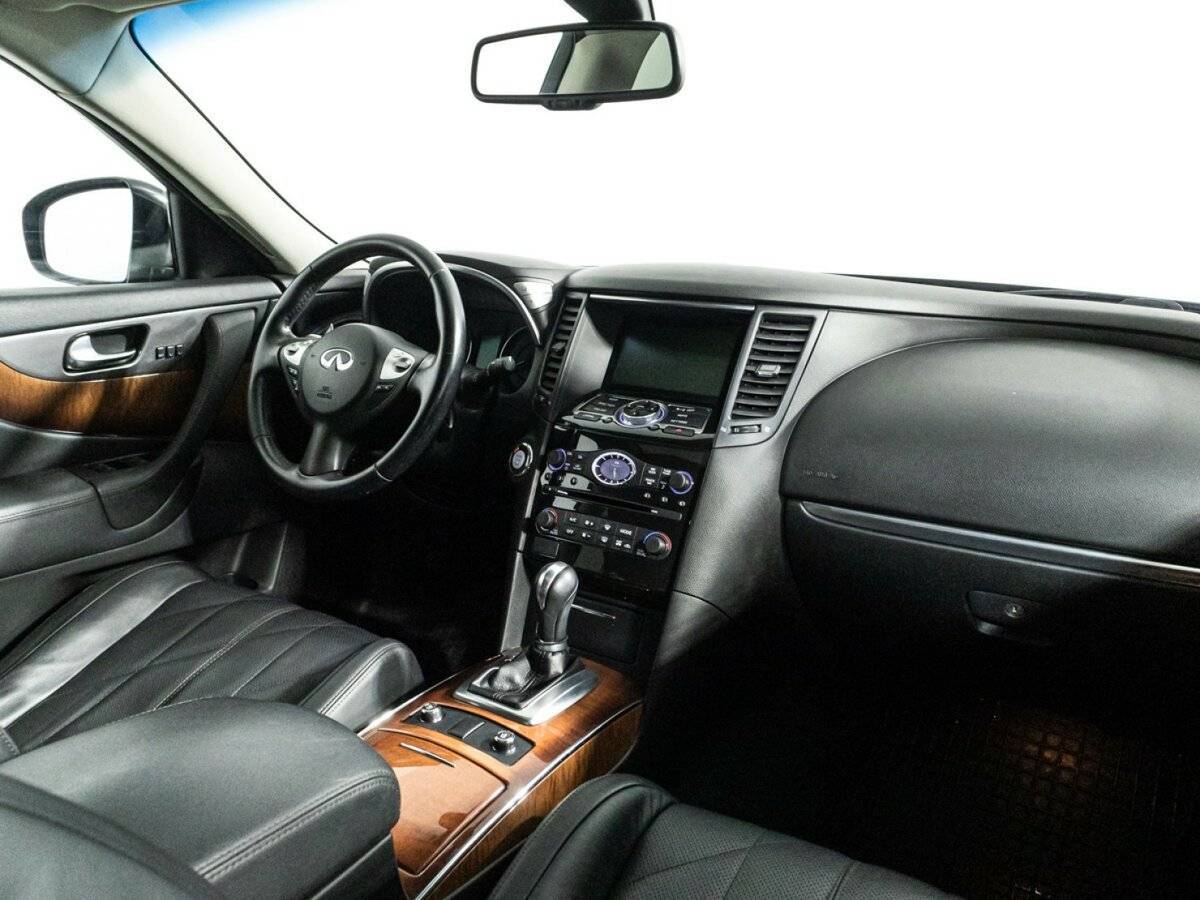Infiniti QX70, 2016 Фото №9