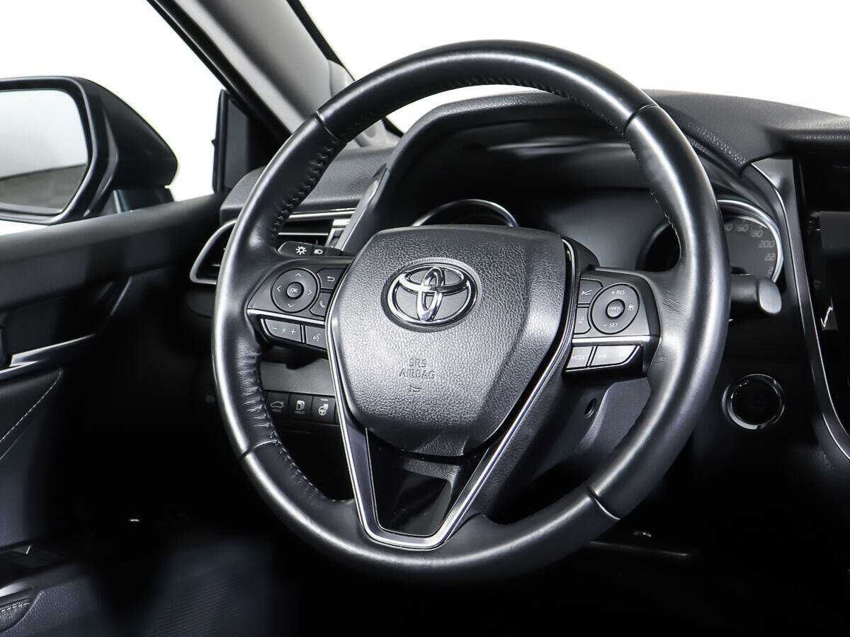 Toyota Camry, 2021 Фото №16