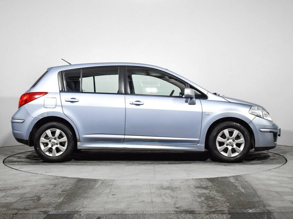 Nissan Tiida, 2010 Фото №4