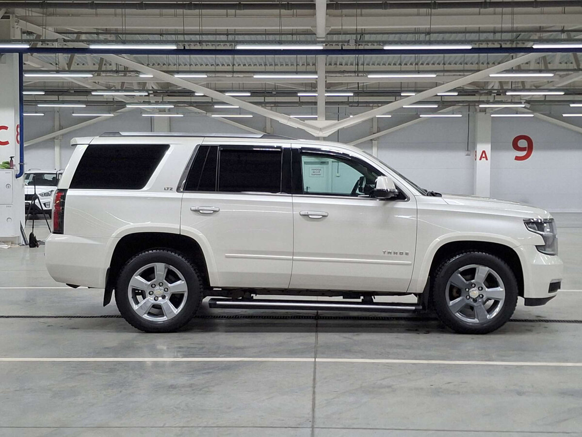 Chevrolet Tahoe IV, 2015 Фото №4