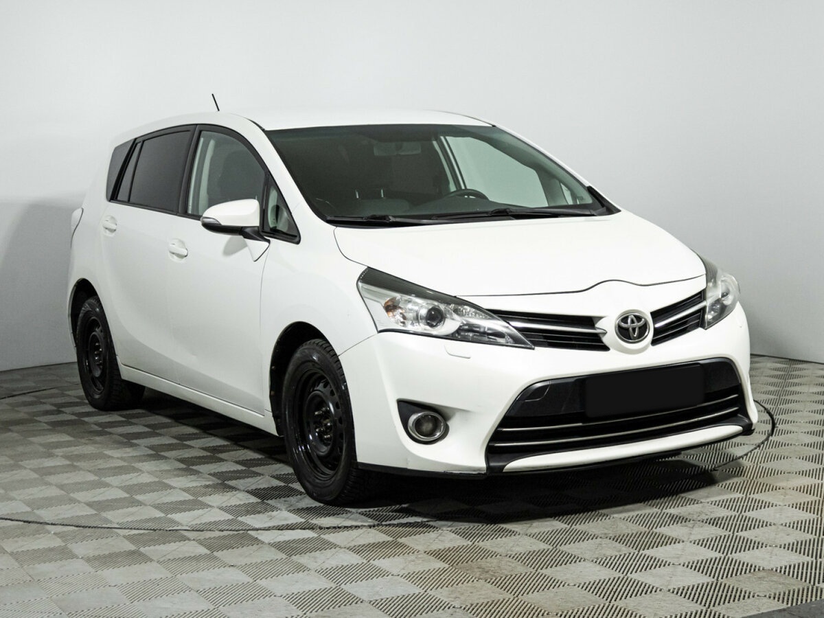 Toyota Verso I Рестайлинг, 2013 Фото №3